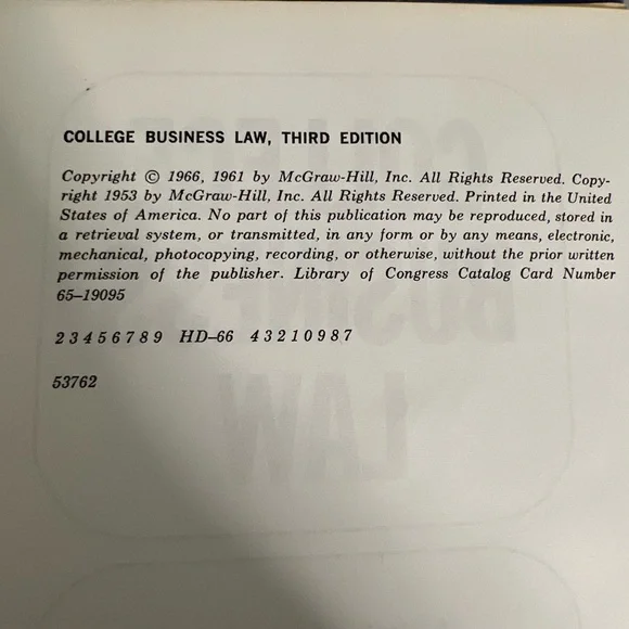 College Business Law Third Edition Hardcover R. Robert Rosenberg 1966 *condition - Picture 5 of 8
